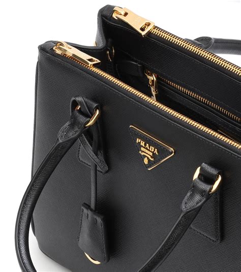 prada galleria bags saffiano small